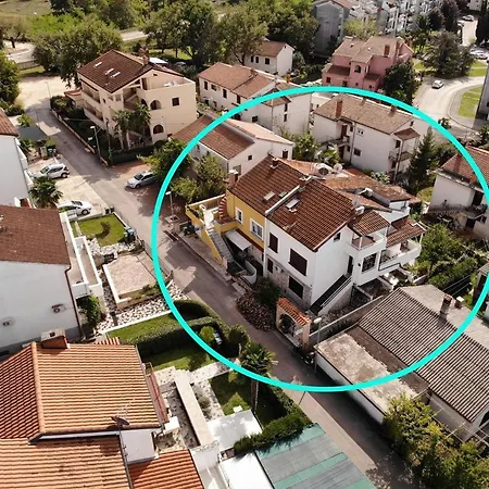 アパート Anica - Two Bedrooms, Terrace With Beautiful View *